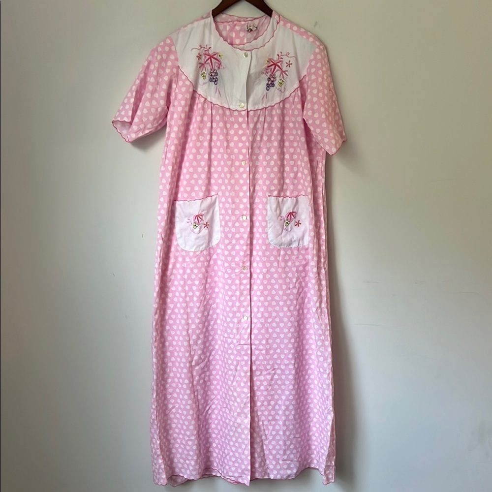 Vintage Plum Blossom Embroidered Chinese Asian Pink hearts Nightgown Gown Dress
